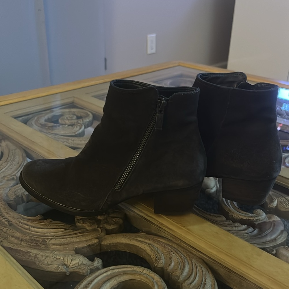 Paul green ankle boots women dark grey suede color size 7
